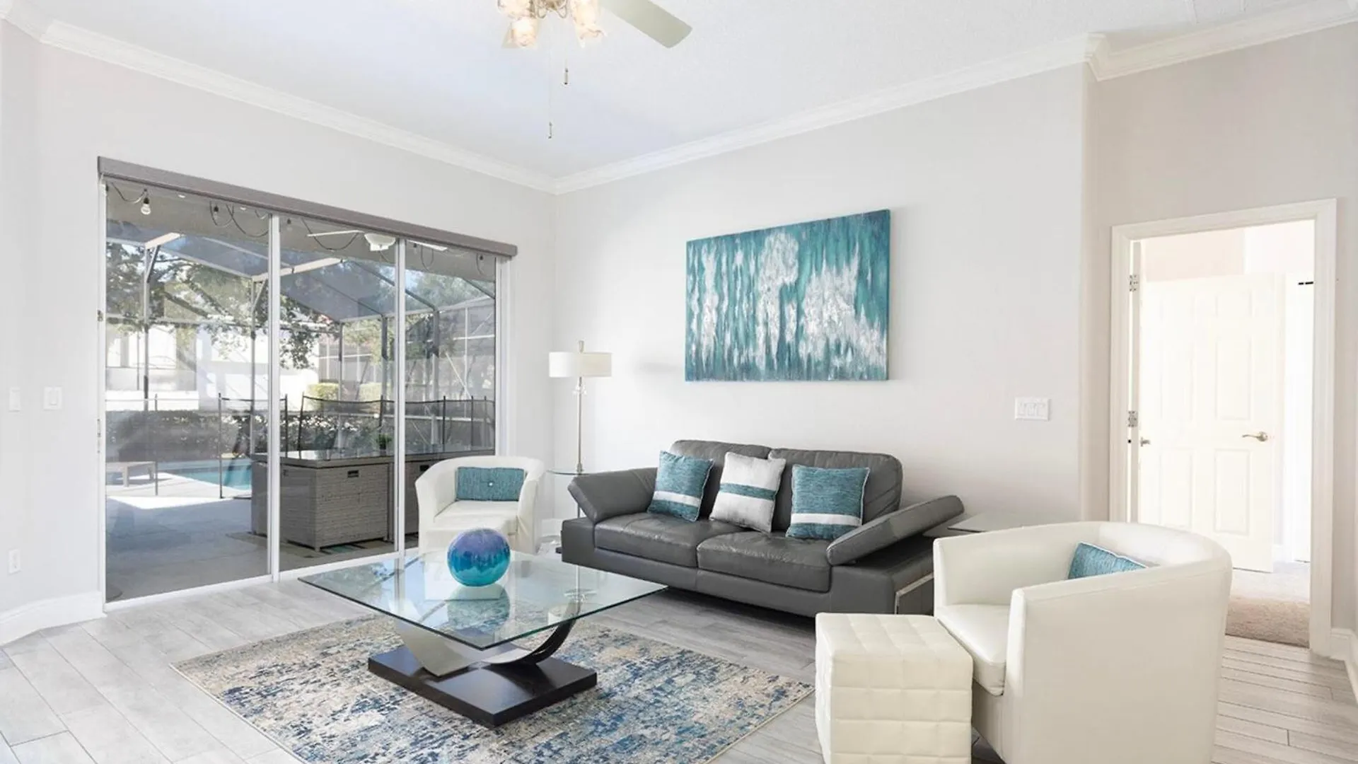 Luxury Contemporary Style On Reunion Reunion 1023 Villa Kissimmee