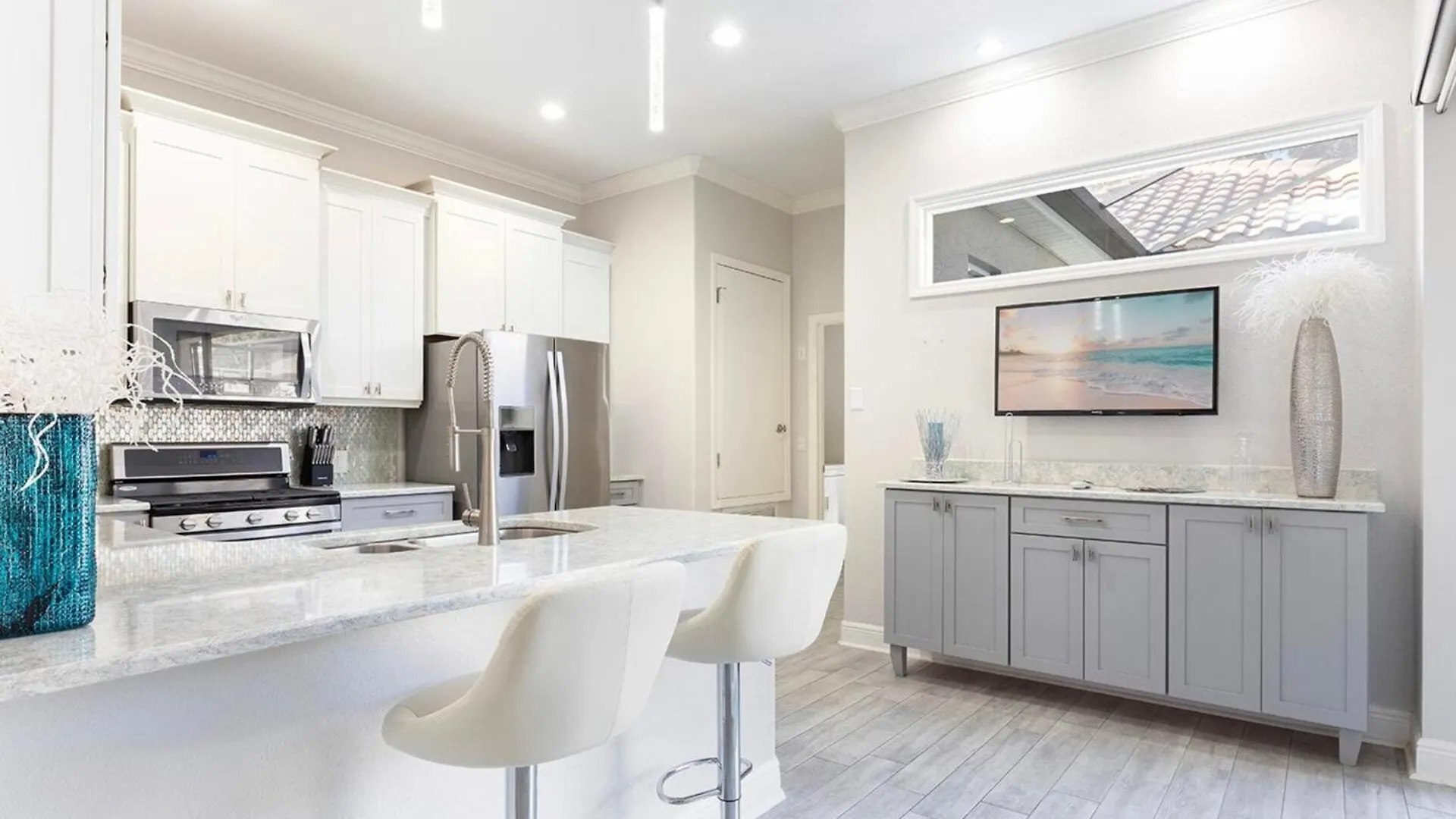 Luxury Contemporary Style On Reunion Reunion 1023 Kissimmee