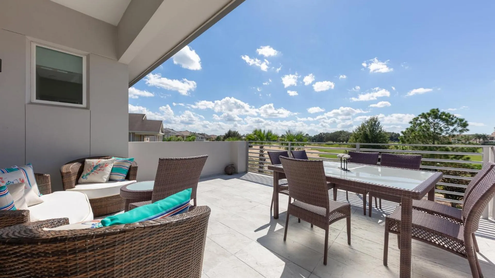 Luxury Mansion On Reunion And Orlando Mansion 5168 וילה