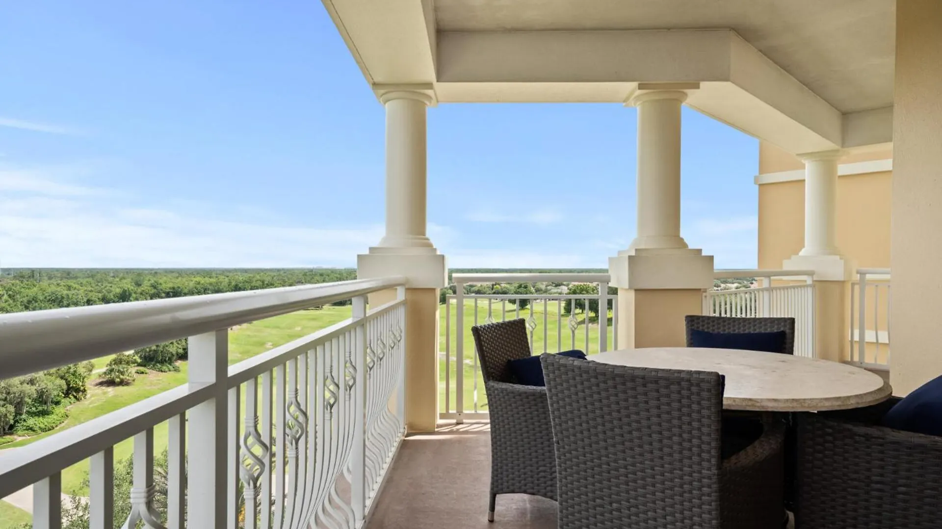 Villa Luxury On Reunion And Orlando 5109