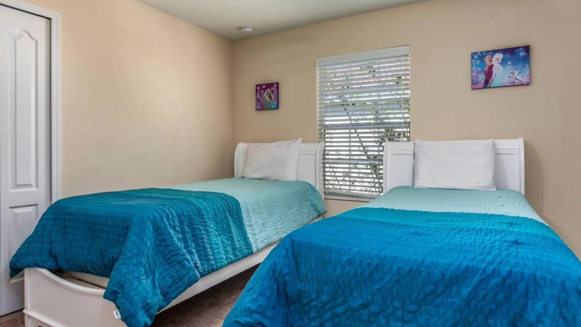 Rent Luxury 5 Star Townhome On Paradise Palms Orlando Townhome 6299 * Kissimmee