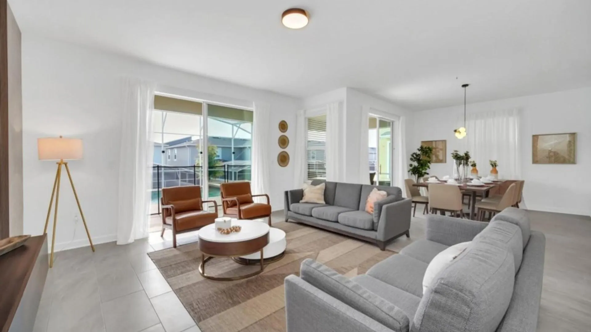Modern And Elegant 6 Bedroom Retreat 6374