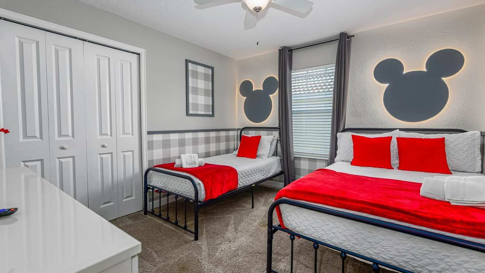 Spacious 5br W/ Private Pool Near & Orlando! * 基西米