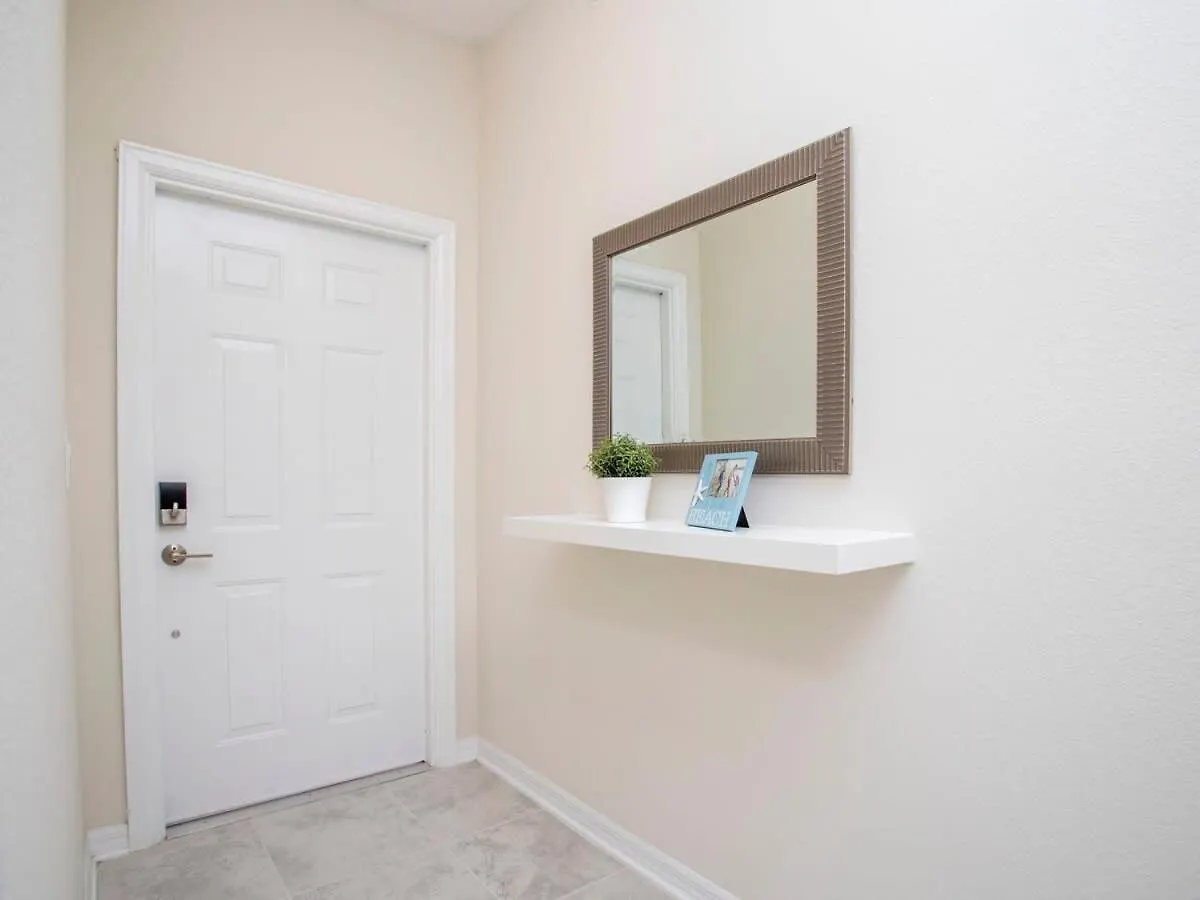Marvelous 2 Bd Close To At Storey 106 Nyaraló