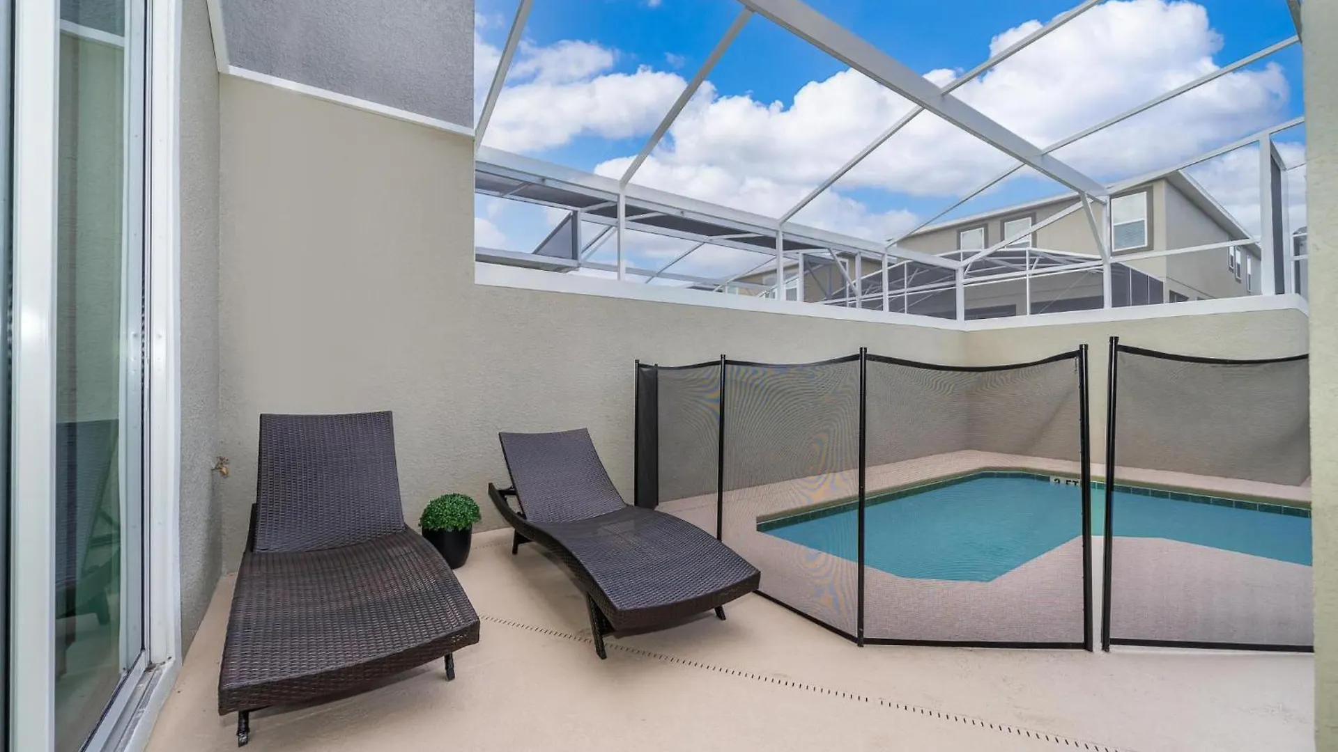 966me Townhouse 4 Bedrooms & 3 Bathrooms + Pool Dom wakacyjny *
