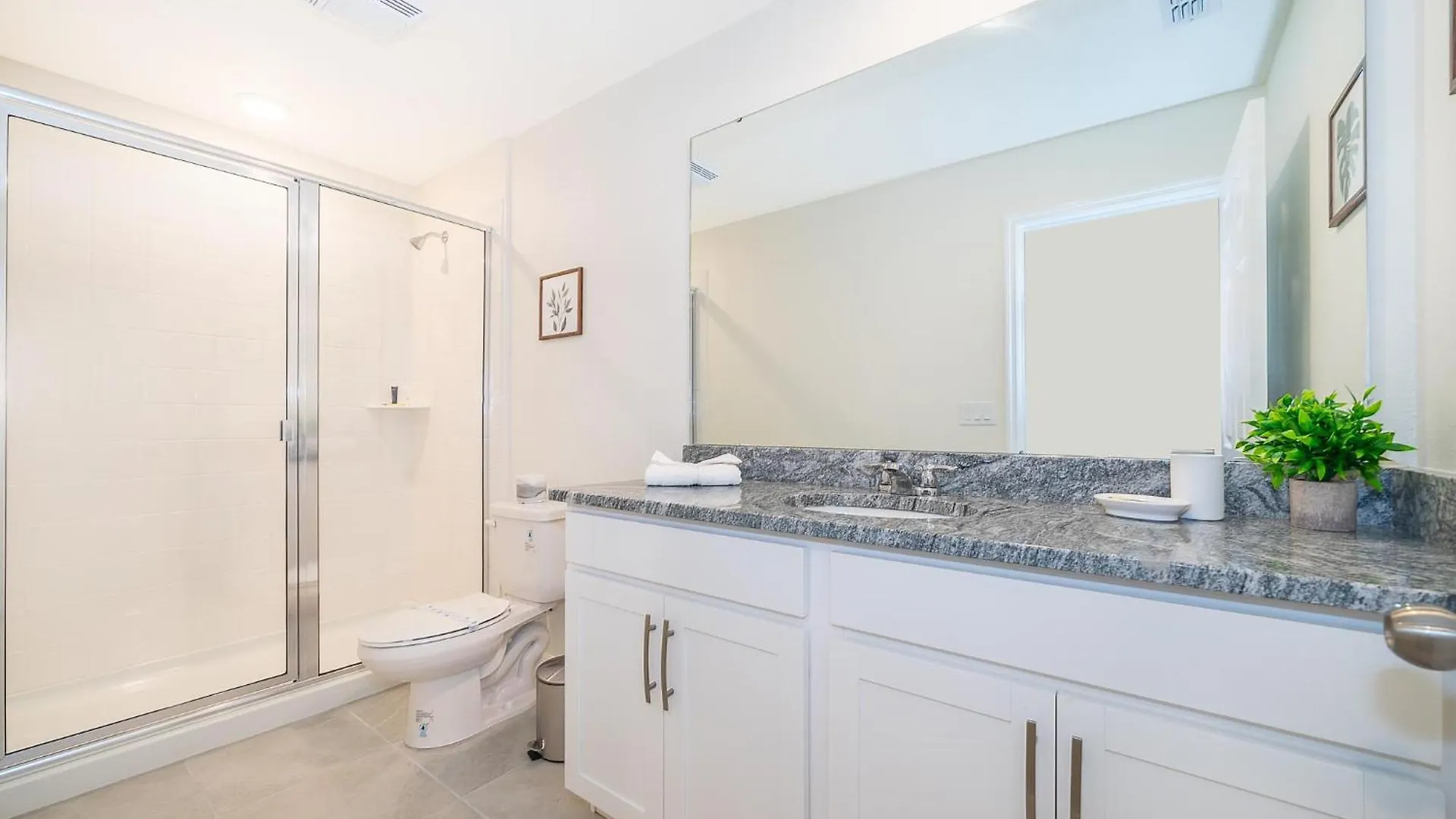 1808ga Townhouse 5 Bed/4.5 Ba