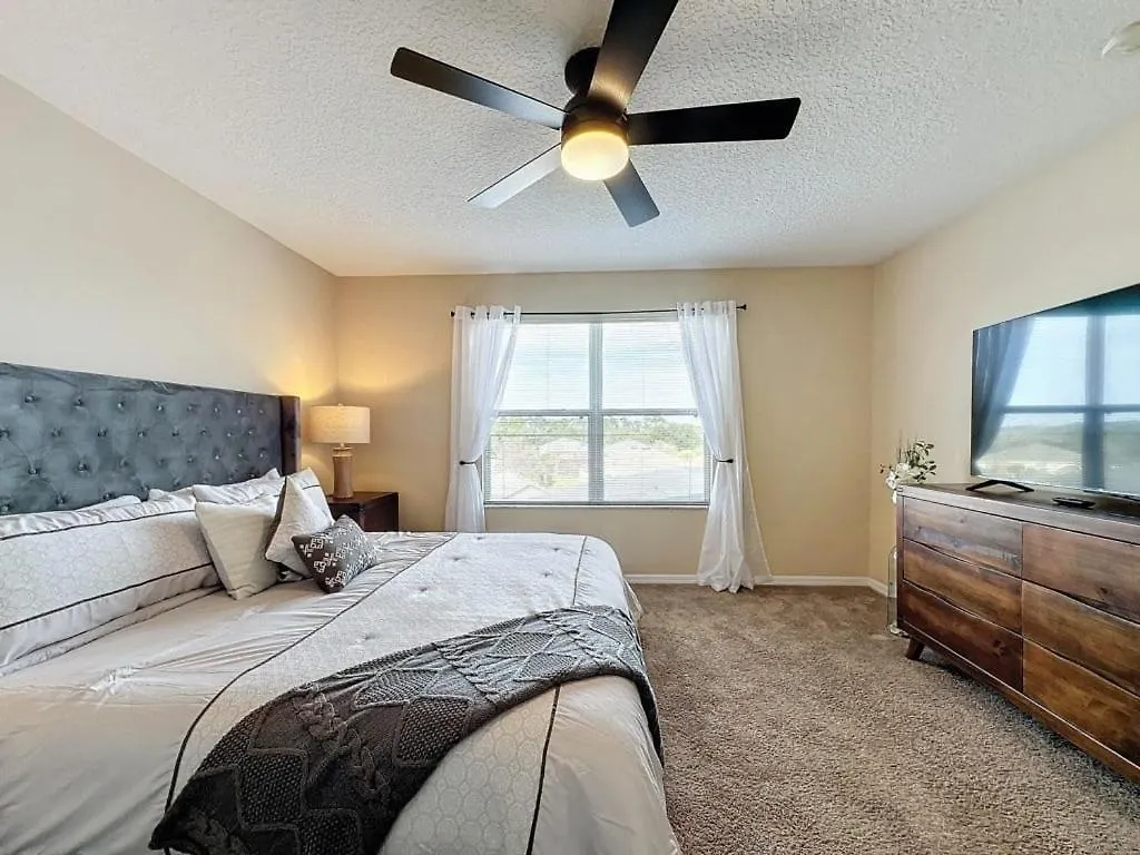 Emerald Island Four Bed Pool Close To Kissimmee
