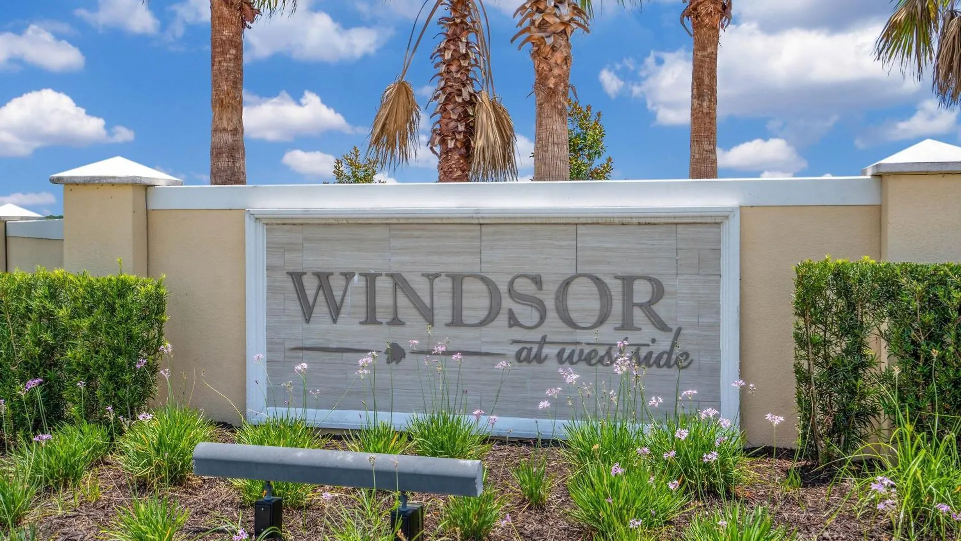 Windsor At Westside: 8br Near W/ Pool & Game
