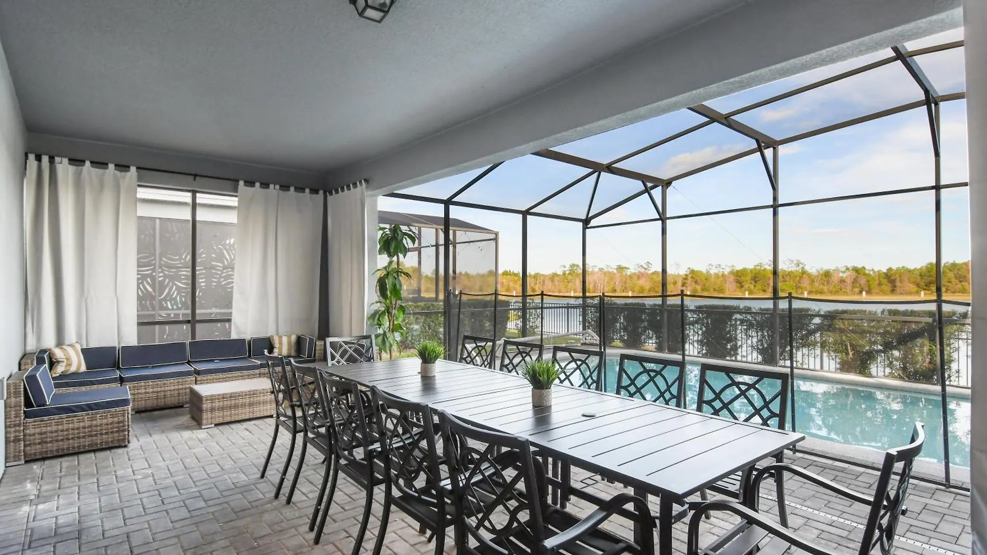 Luxurious With Resort-style Amenities * Kissimmee