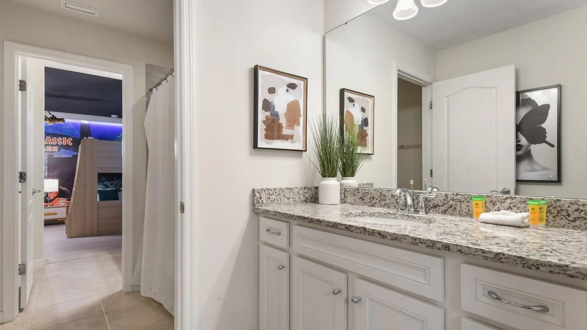 Luxurious With Resort-style Amenities Holiday home *