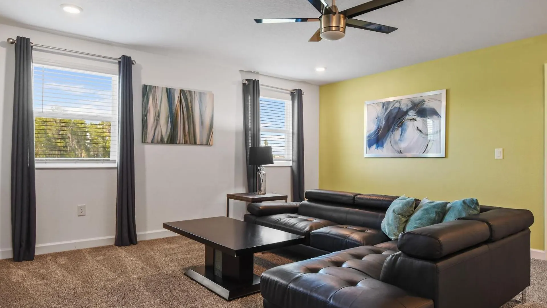 View Cozy W/ Pool & Games Near