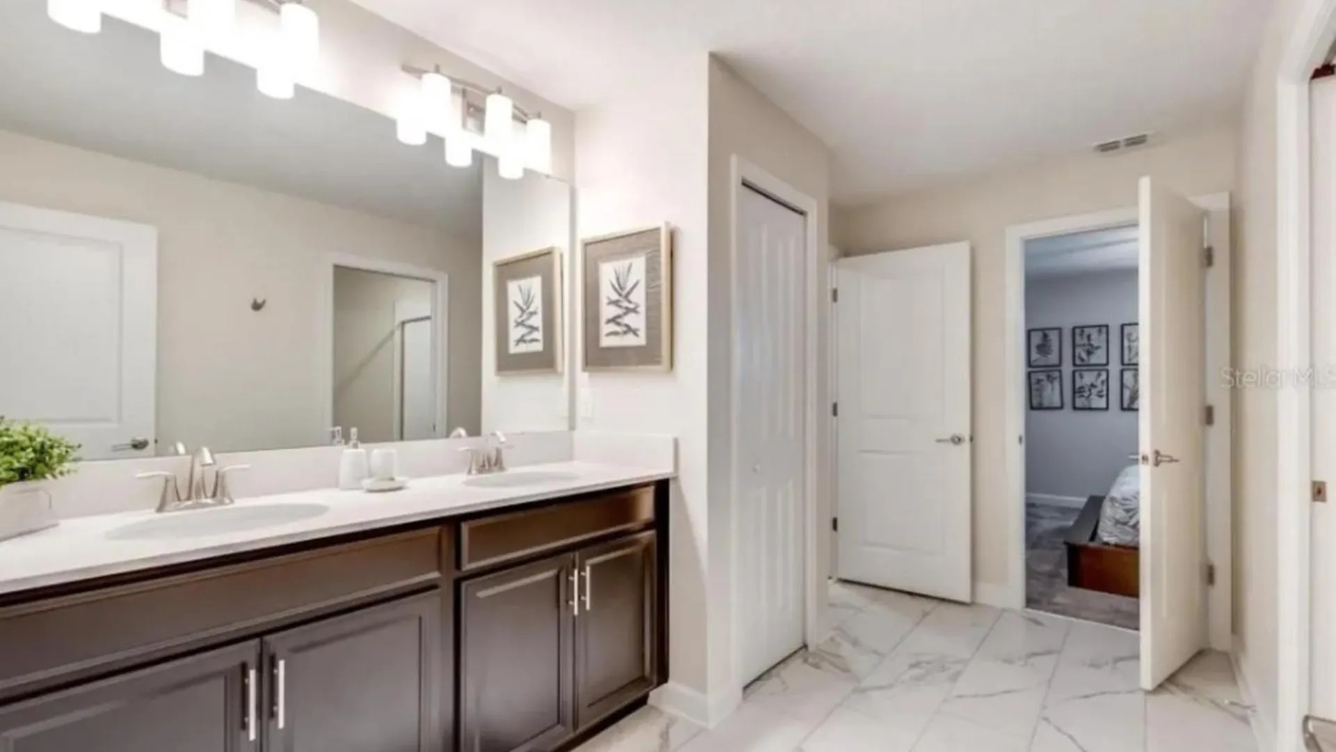 Spacious 8 Bedroom In Orlando6665 Kissimmee