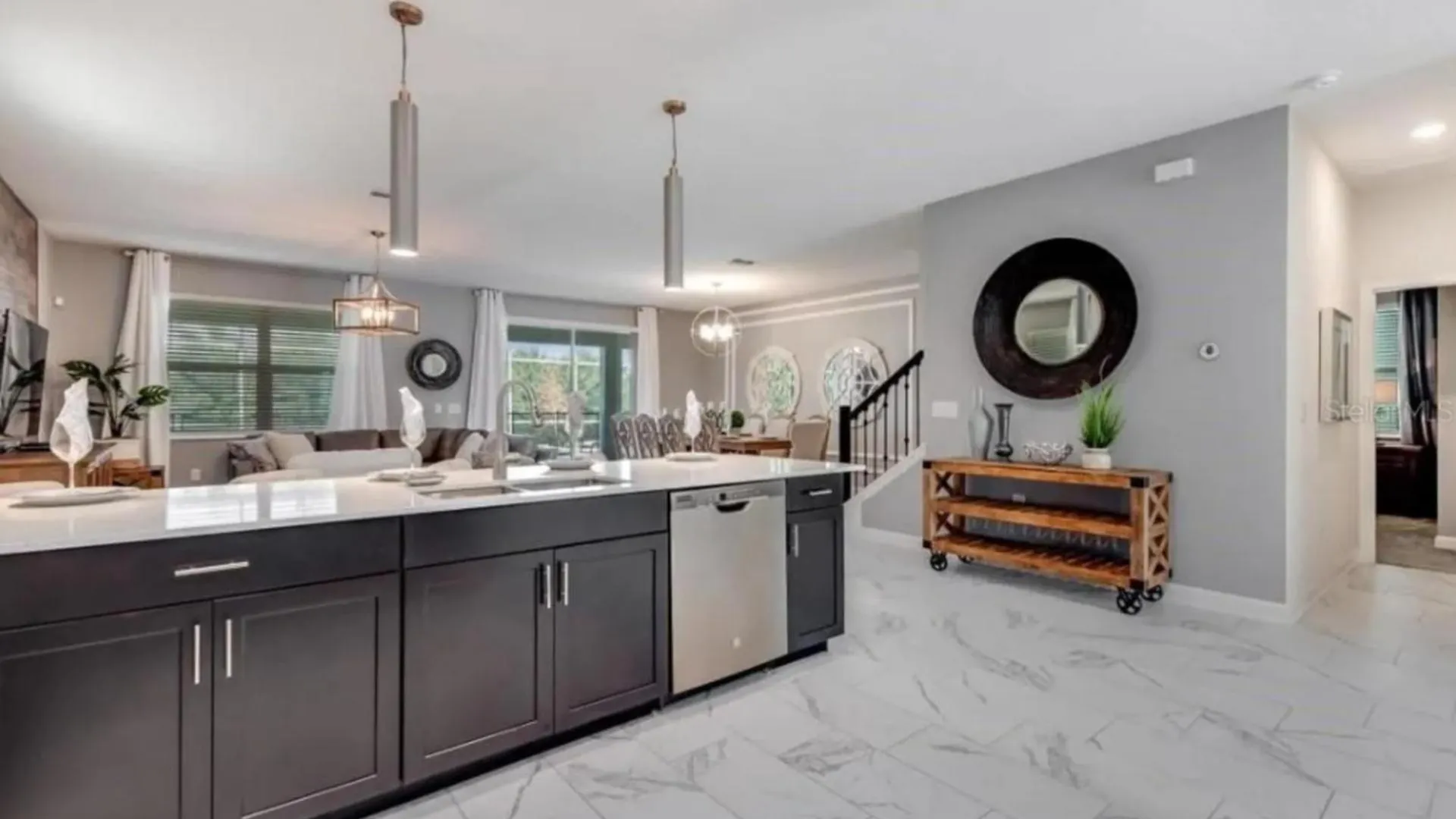 Spacious 8 Bedroom In Orlando6665 Kissimmee