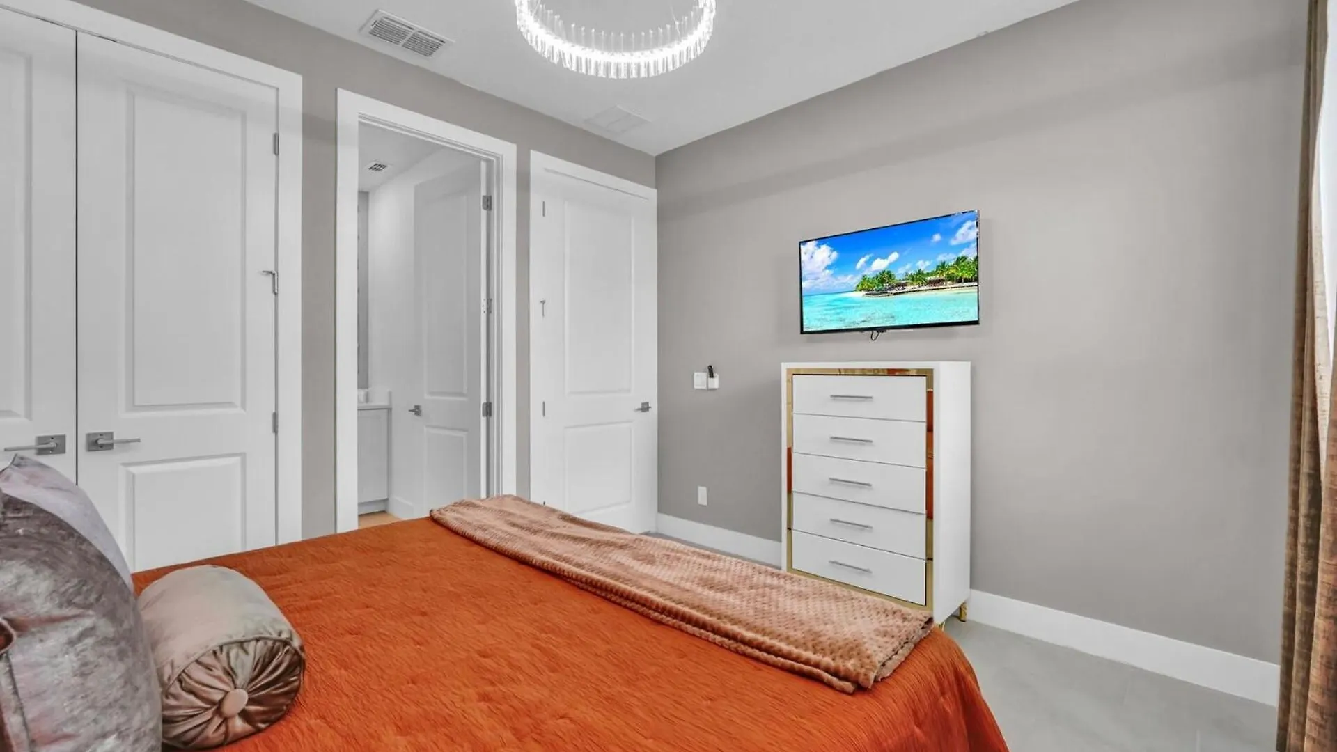 Unwind In Style At 13 Bedroom Villa6636 Villa *