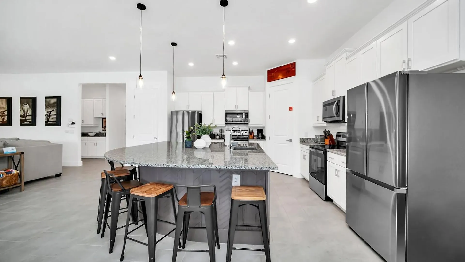 Charming 10-bedroom Oasis In Orlando6615 Вилла