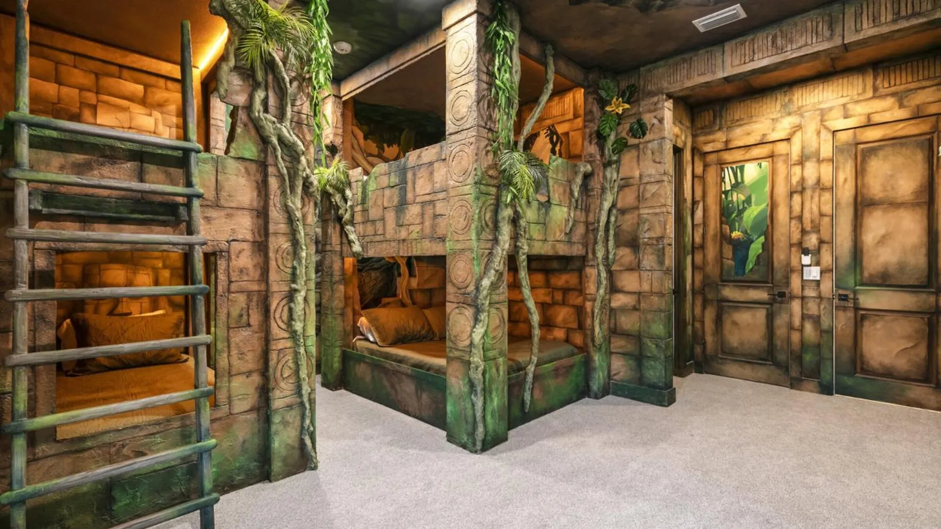 Tranquil Oasis With Lush Gardens In Orlando6557 וילה *