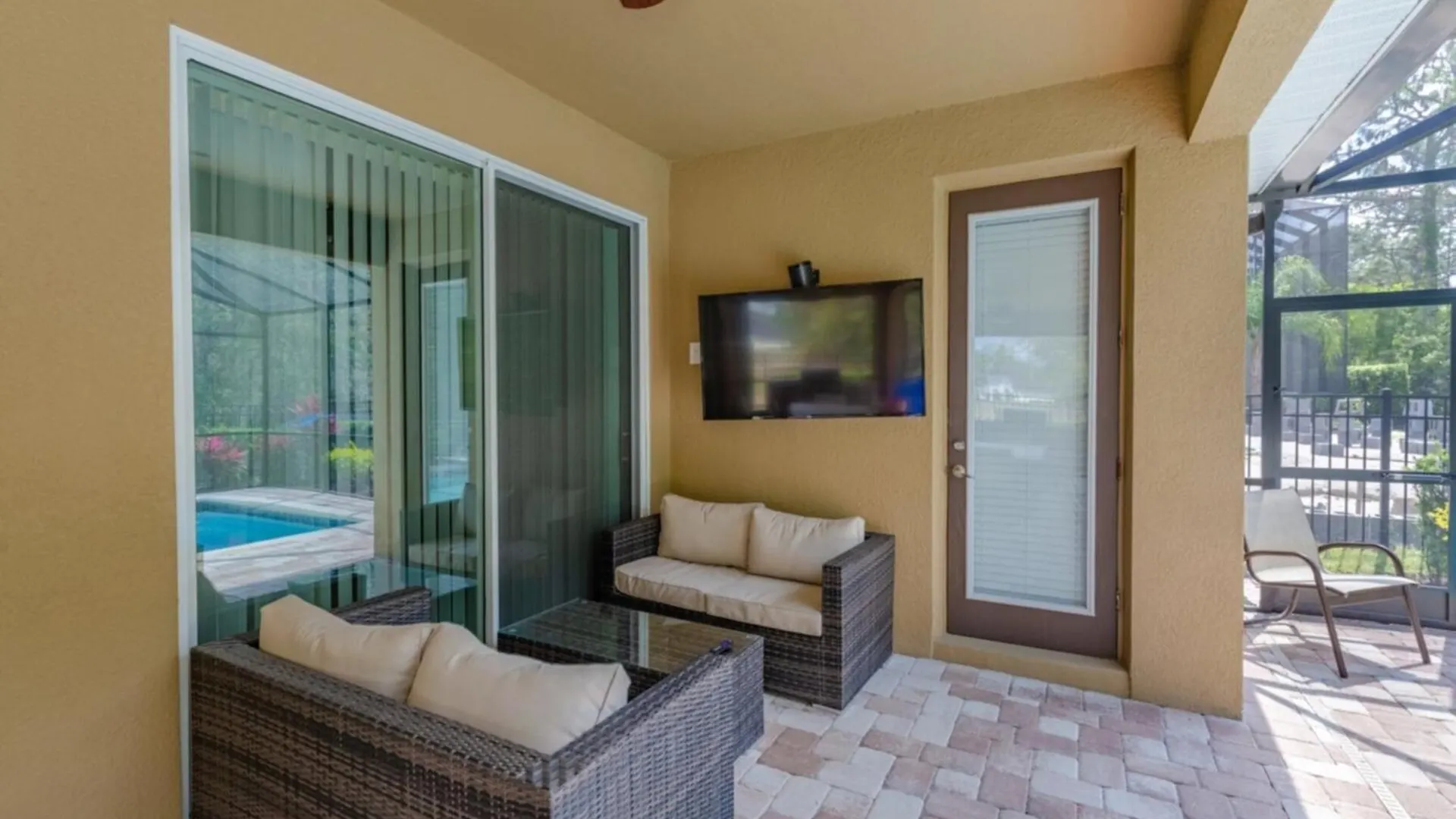 Stunning Orlando Retreat For Large Groups6552 Villa Kissimmee