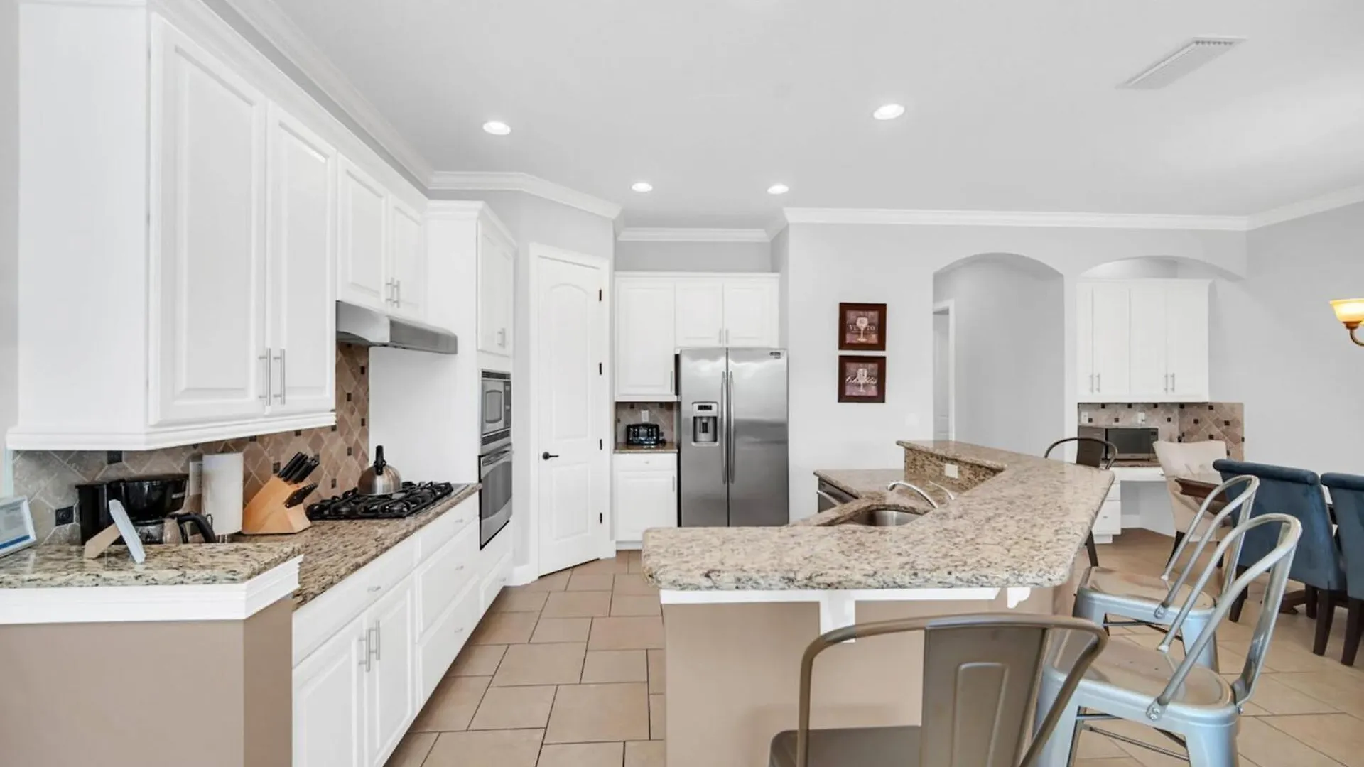 Dreamy 5 Bedroom Escape In Orlando6510 Villa