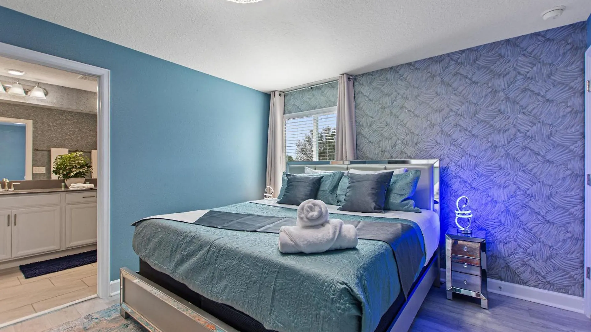 Wonderland Sleeps 14 Free Waterparks And South Facing Pool * Kissimmee