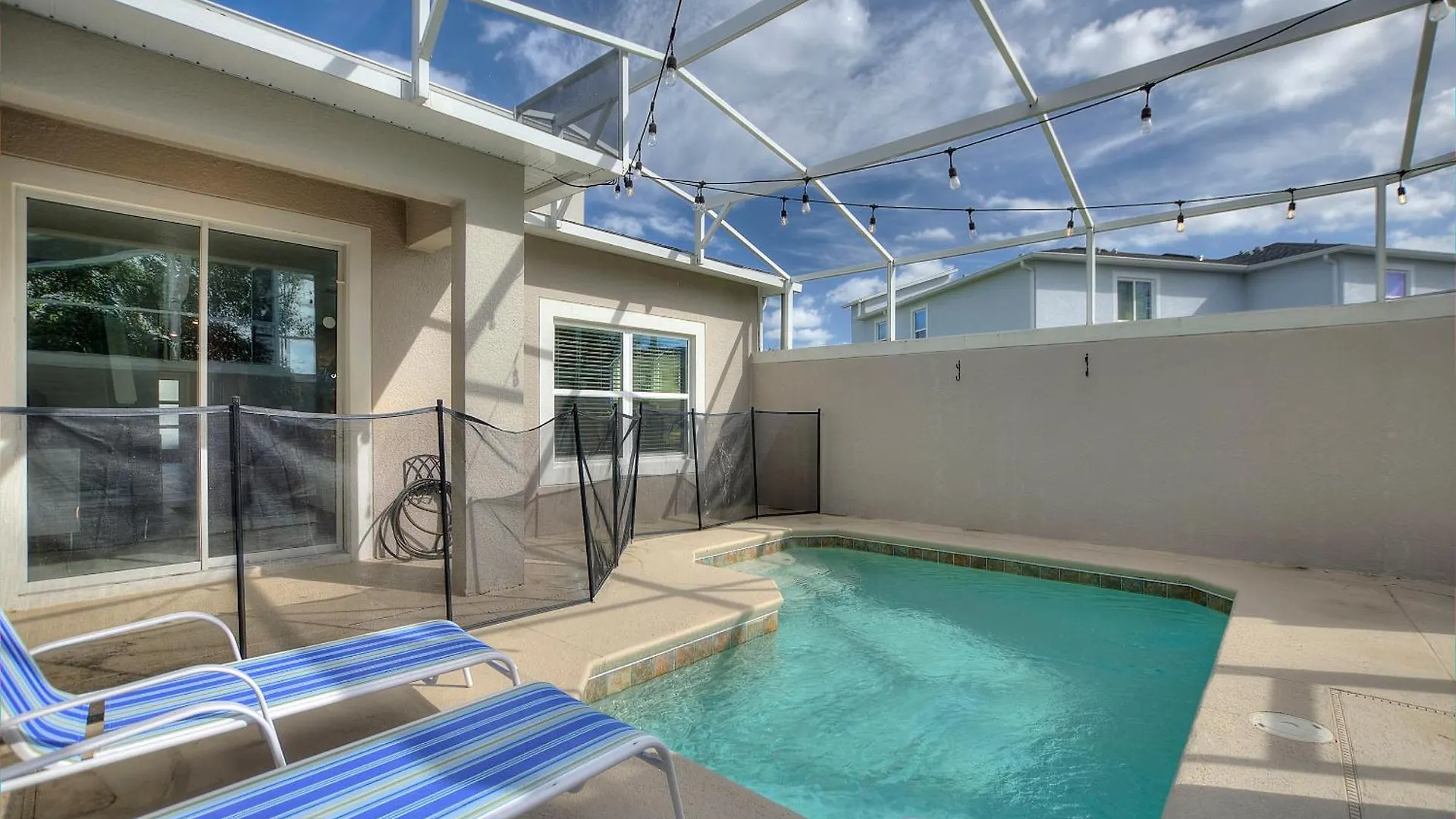 Wonderland Sleeps 14 Free Waterparks And South Facing Pool * Kissimmee
