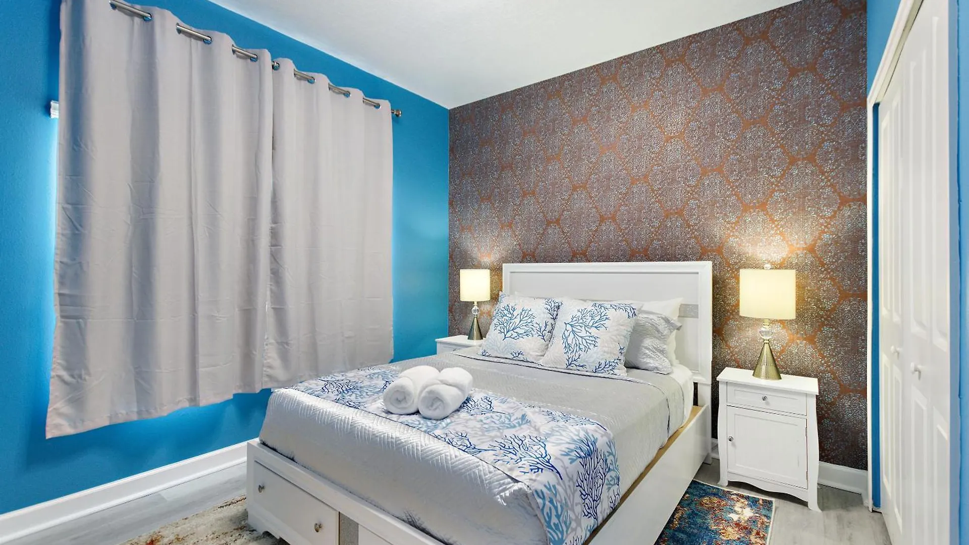 Wonderland Sleeps 14 Free Waterparks And South Facing Pool * Kissimmee