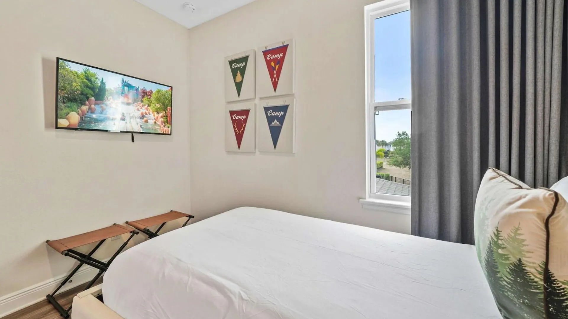 Chic And Stylish 4 Bedroom Haven In Reunion