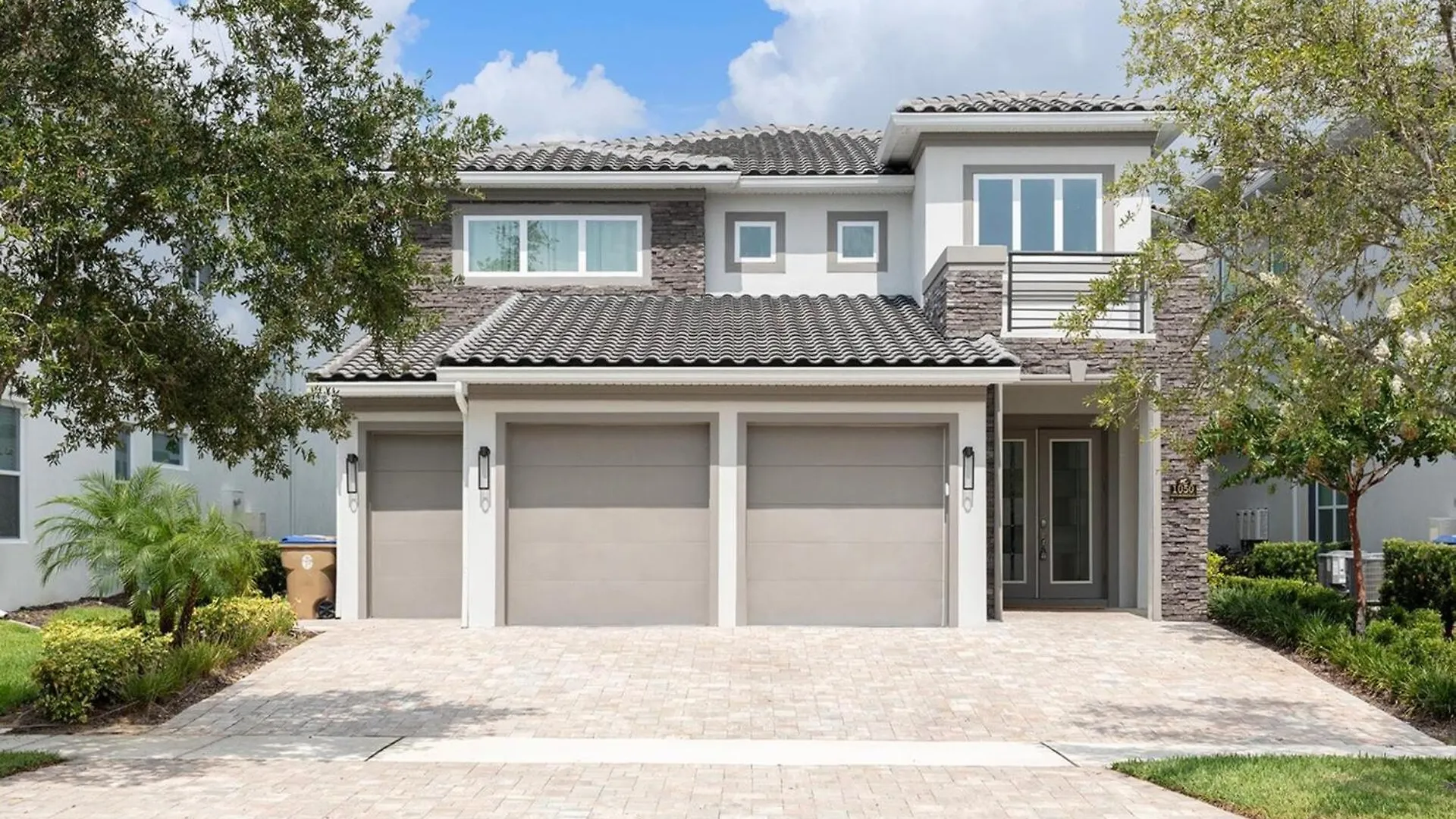 Beautiful With First Class Amenities On Bears Den Orlando 6285