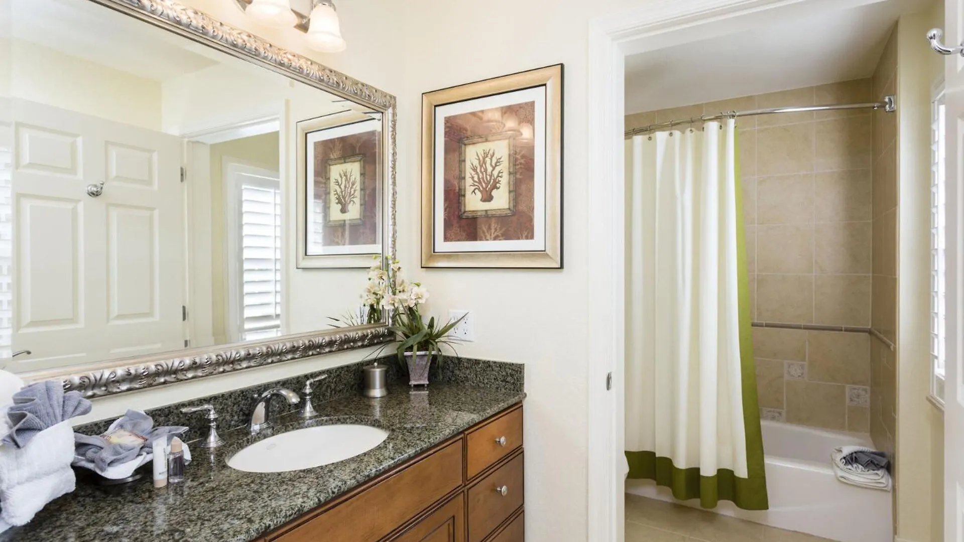 Beautiful With First Class Amenities On Reunion And Orlando 5132 וילה קיסימי