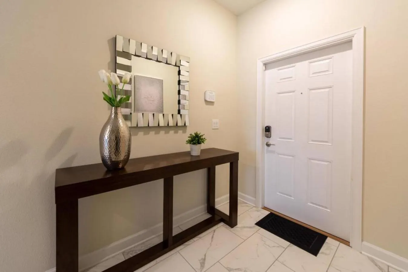 4924 Beautiful Townhome Private Pool Holiday home *