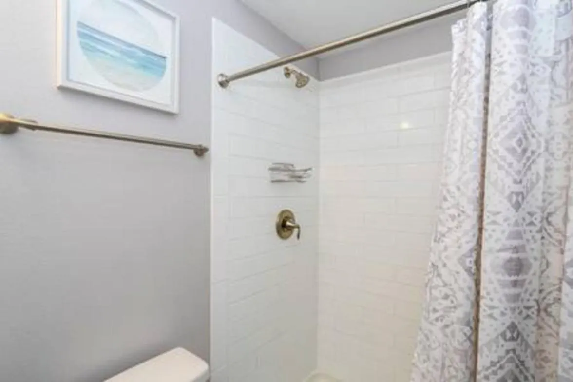 Beautiful 4 Bed3.5 Bath With Jacuzzi * Kissimmee
