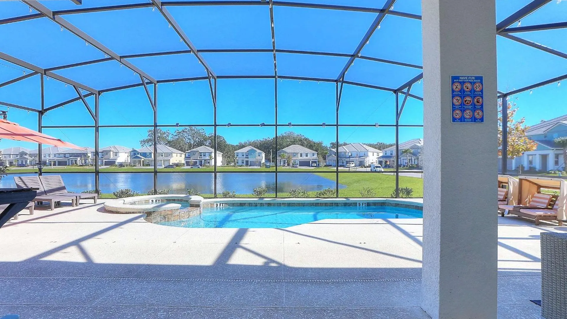 Showstopper 15br Lakeside Villatheater Casa de Férias *