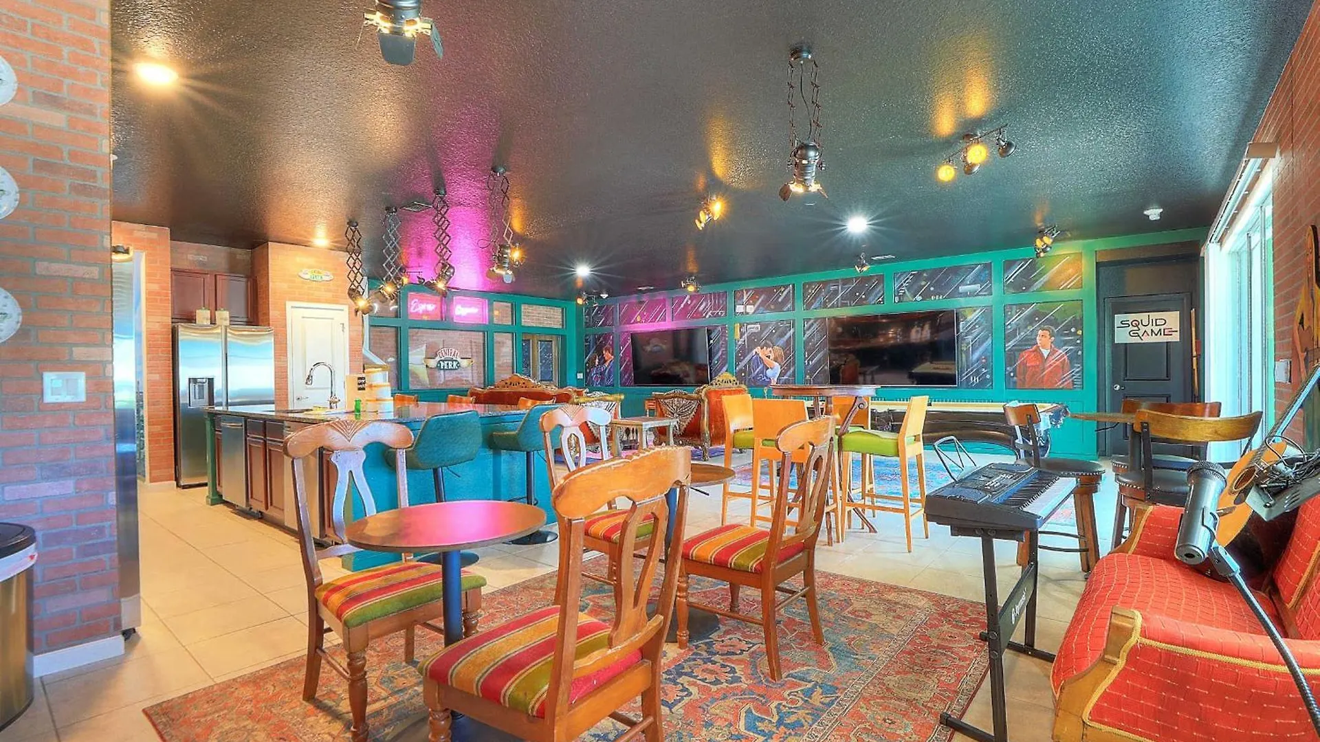 Showstopper 15br Lakeside Villatheater Casa de Férias Kissimmee