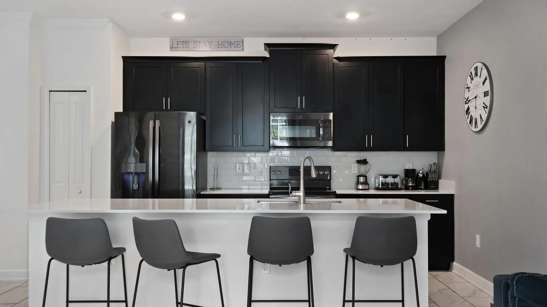 בית נופש Cozy Family Retreat With Pool Near World *