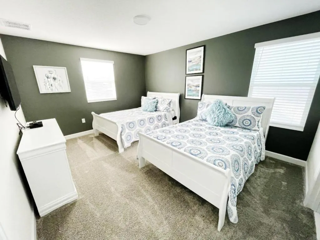 Luxury 7 Bedroom 5 Bath Pool 208 Kissimmee
