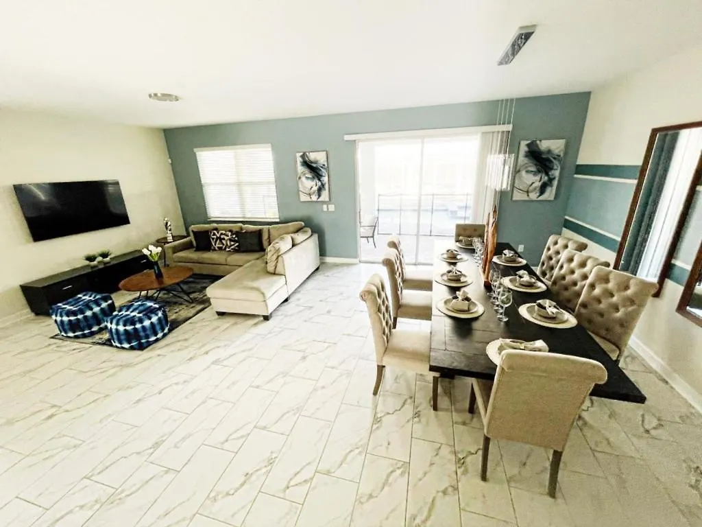 Luxury 7 Bedroom 5 Bath Pool 208 Holiday home