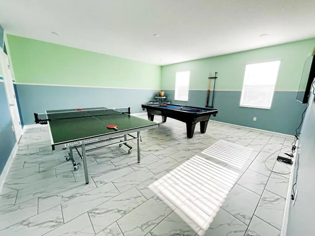 Luxury 7 Bedroom 5 Bath Pool 208 Holiday home *