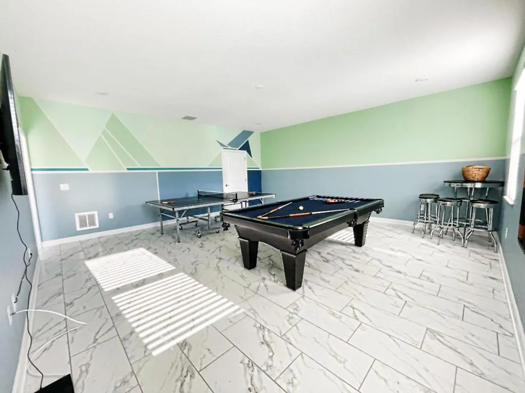 Holiday home Luxury 7 Bedroom 5 Bath Pool 208 *