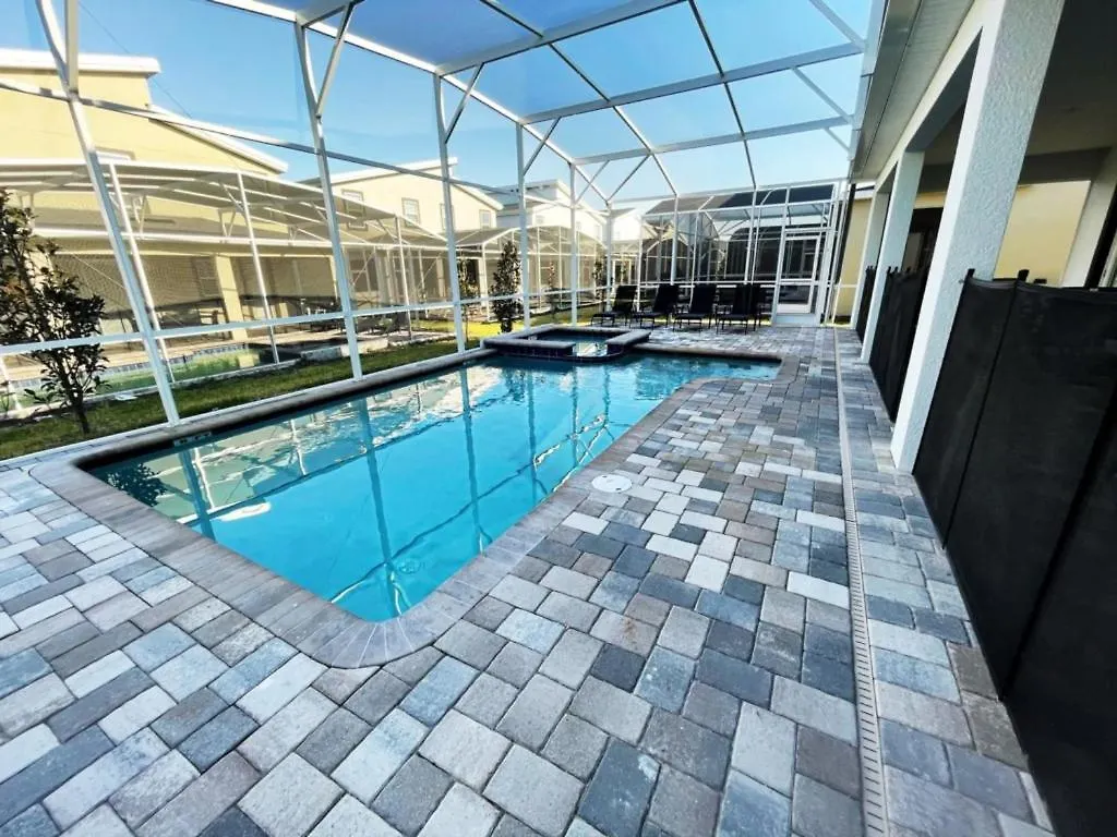 Luxury 7 Bedroom 5 Bath Pool 208