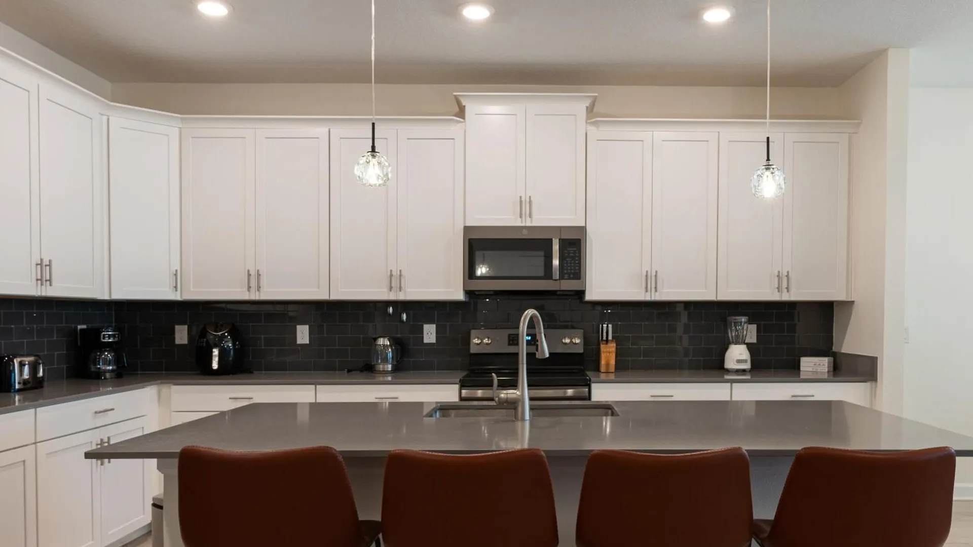 Σπίτι διακοπών Luxury 6 Bedroom 5 Bath Pool 249