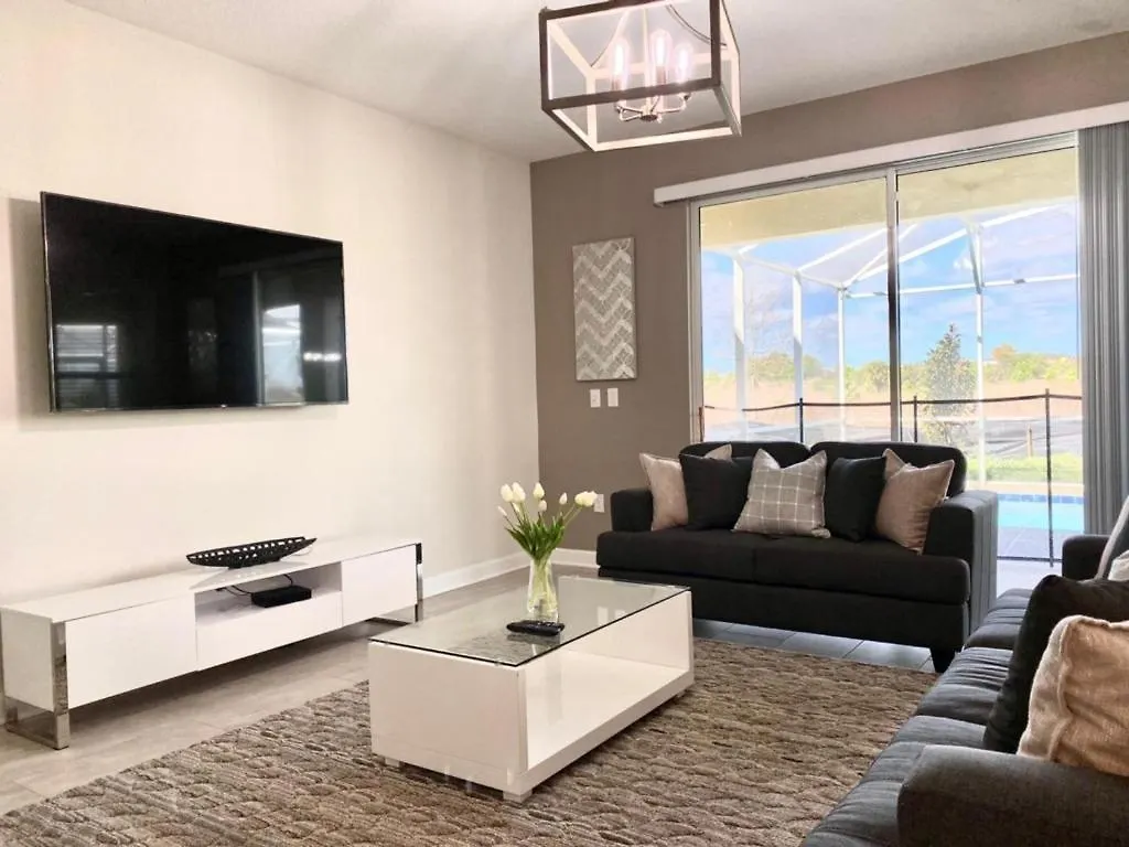 Holiday home Luxury 6 Bedroom 5 Bath Pool 201 Kissimmee