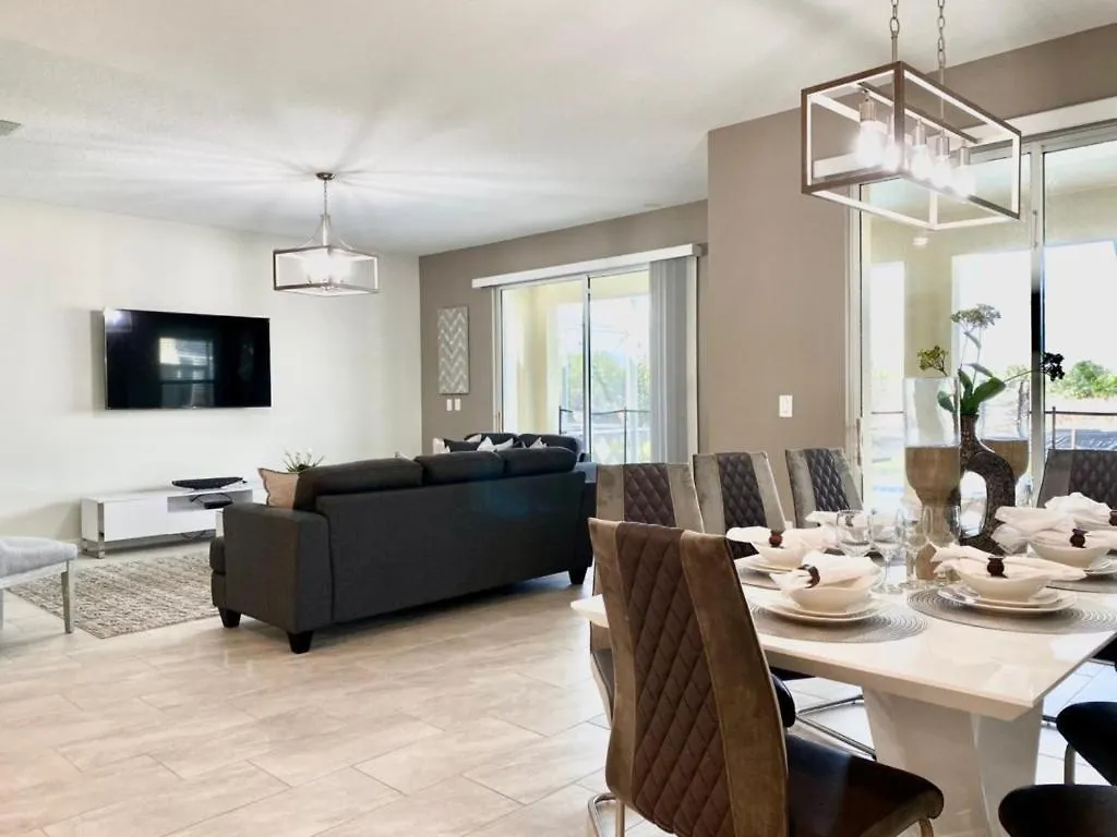 Luxury 6 Bedroom 5 Bath Pool 201 * Kissimmee