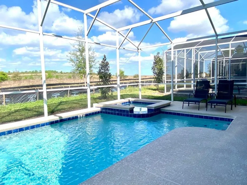 Luxury 6 Bedroom 5 Bath Pool 201 Holiday home *