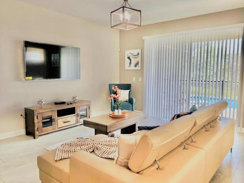 Luxury 6 Bedroom 5 Bath Pool 187 Kissimmee