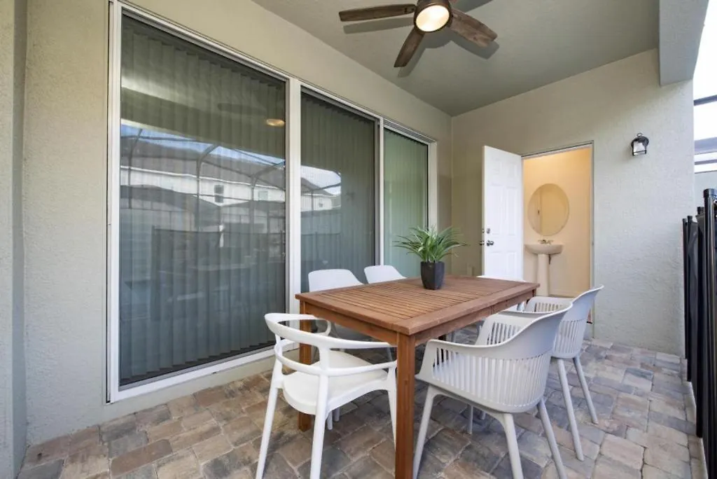 Holiday home Luxury 5 Bedroom 4 Bath Private Pool 228