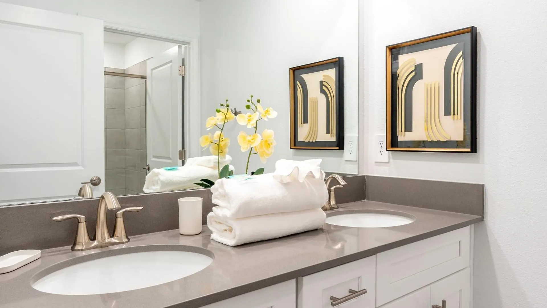 Luxury 4 Bedroom 3 Bath Pool 345 * 키시미