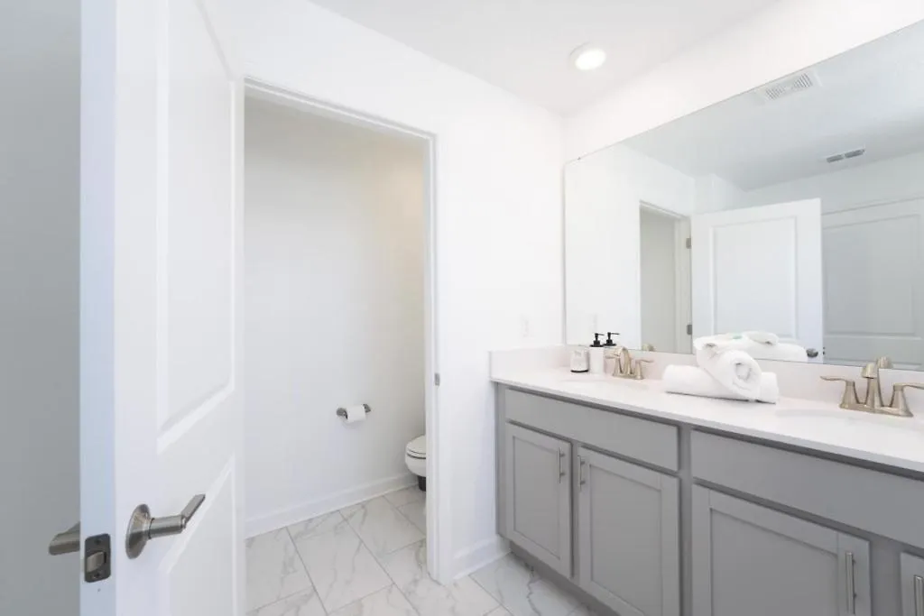 Luxury 4 Bedroom 3 Bath Pool 271 Kissimmee