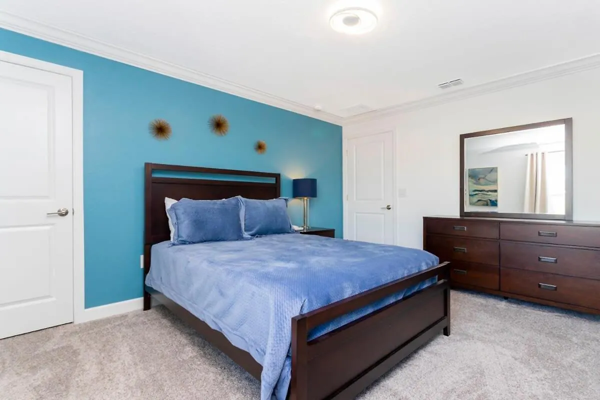 Wonderful 5 Bd Close To @ Storey 2980 基西米