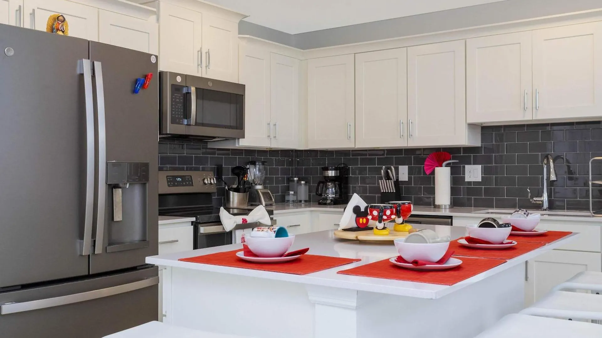 Gorgeous 3bd 8 Guests @storey Close To 101 3191 Casa vacanze