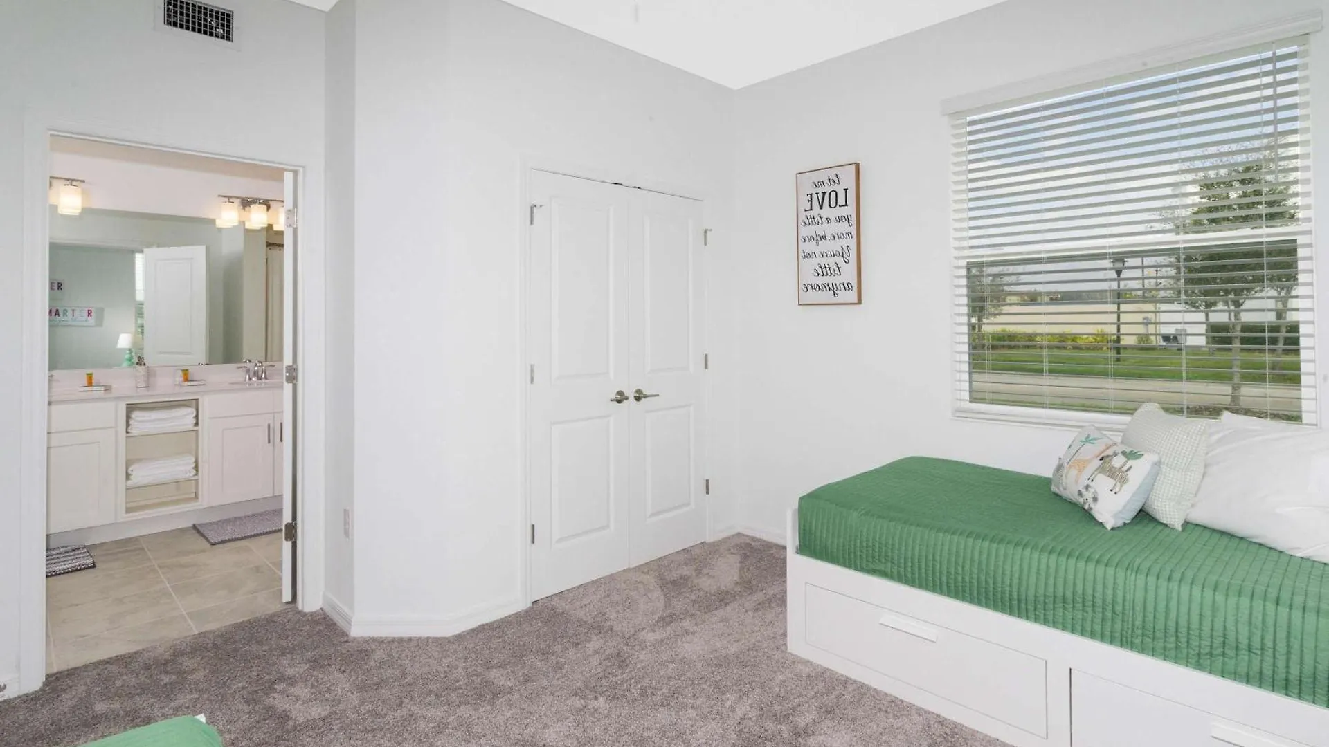 Semesterbostad Gorgeous 3bd 8 Guests @storey Close To 101 3191