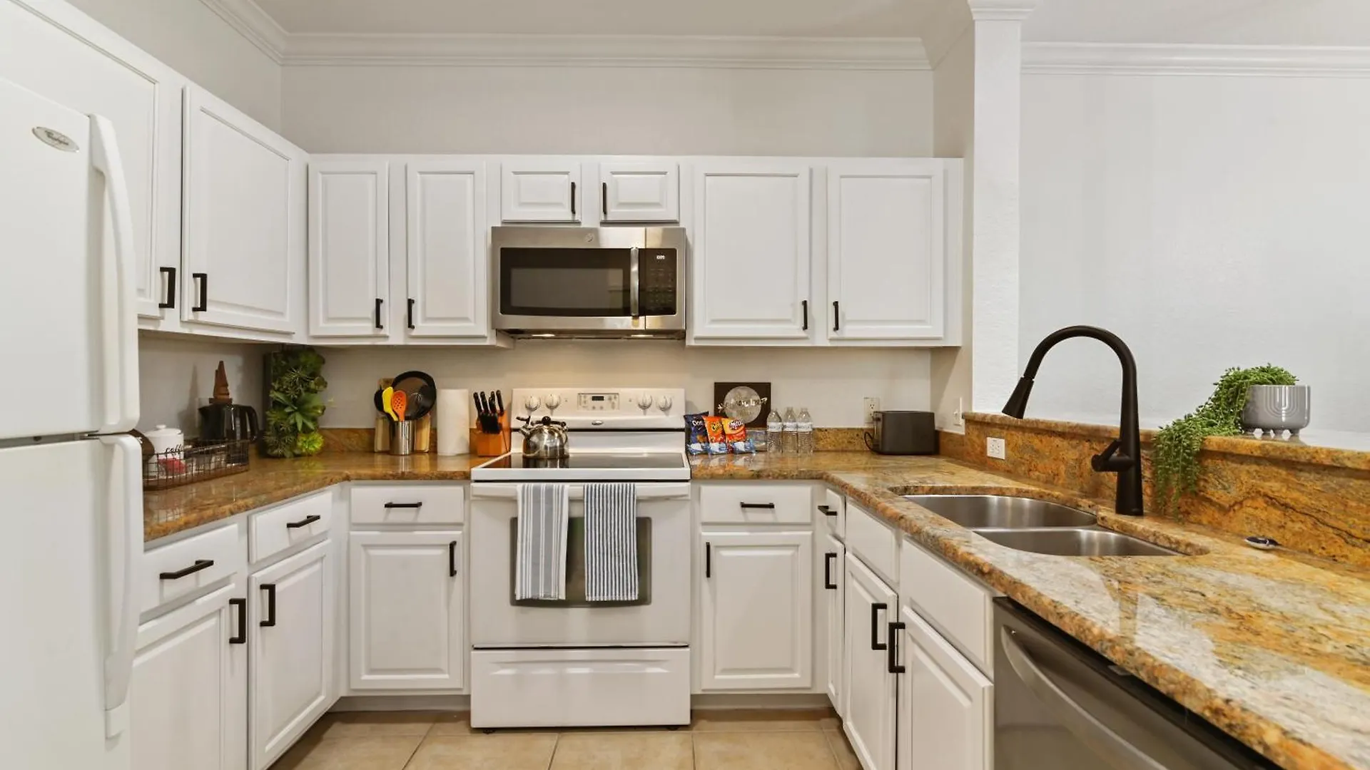 Apartment Spacious Modern 3br-2ba In Champions Gate
